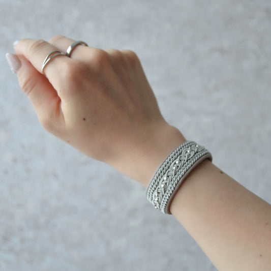 サーミブレスレット