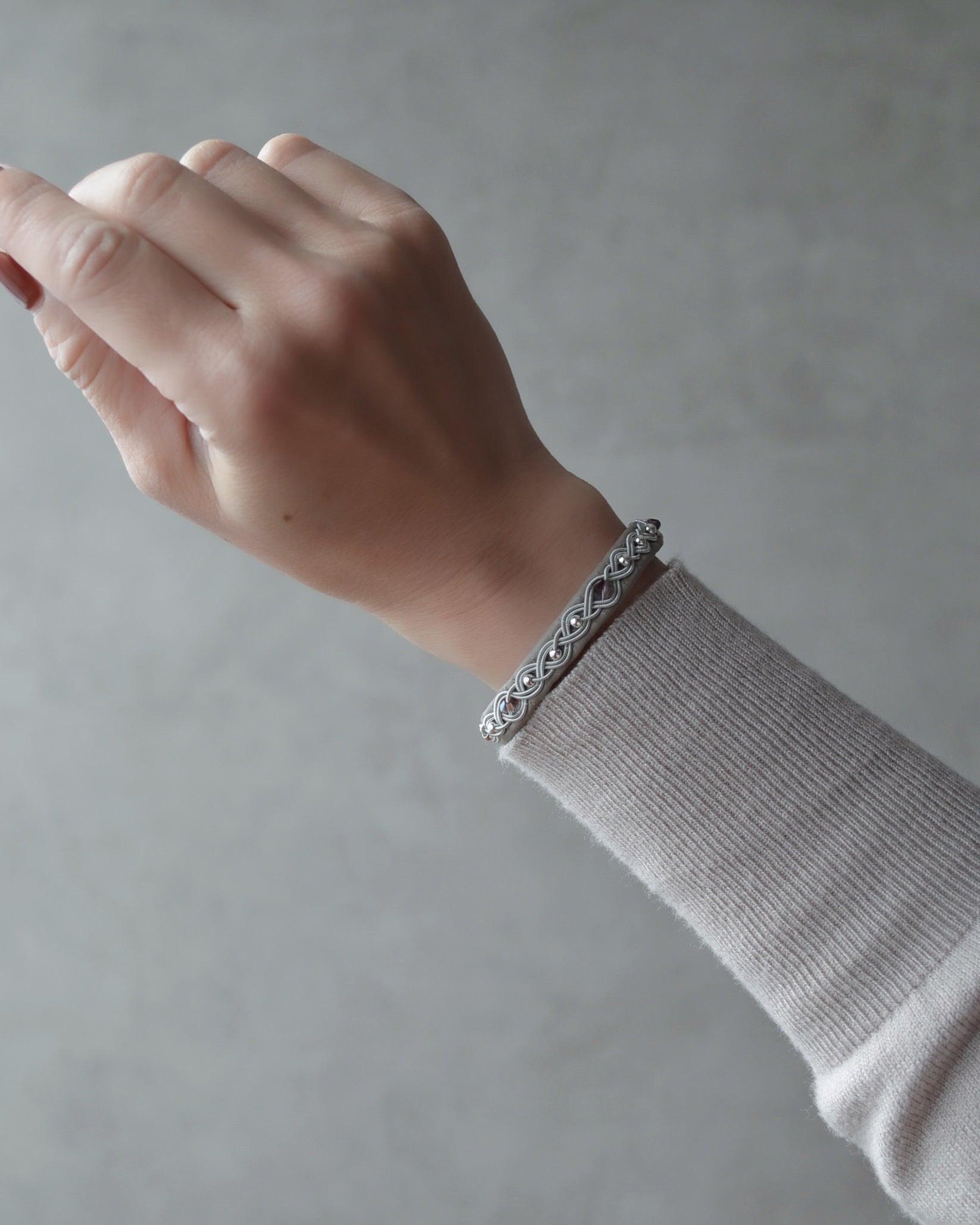 美品　ボスアンドカンパニ　サーミブレスレット　レザーブレスレット　ネックレス サーミブレスレット専門店AINOA（アイノア）公式サイト 美品