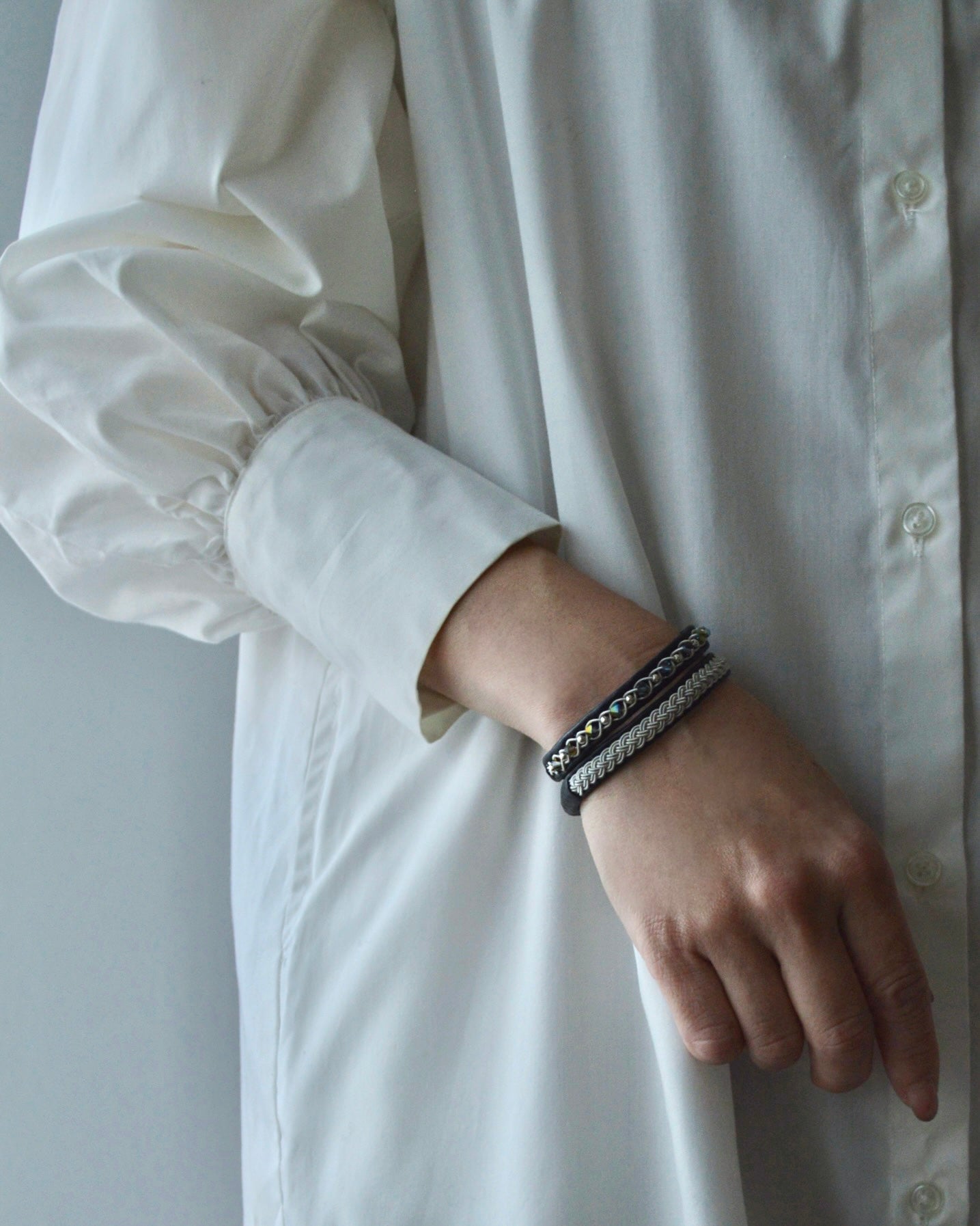 華奢なのに主役、ブラックのセットブレス|受注制作