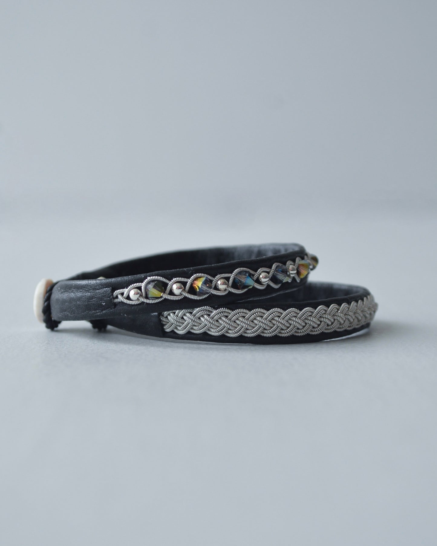 華奢なのに主役、ブラックのセットブレス|受注制作