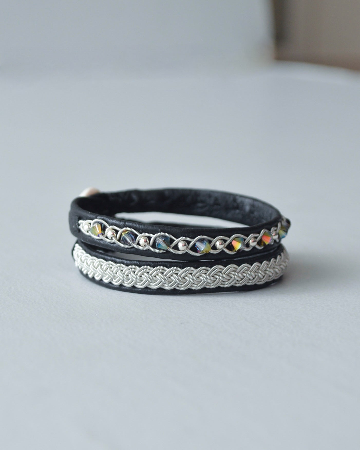 華奢なのに主役、ブラックのセットブレス|受注制作