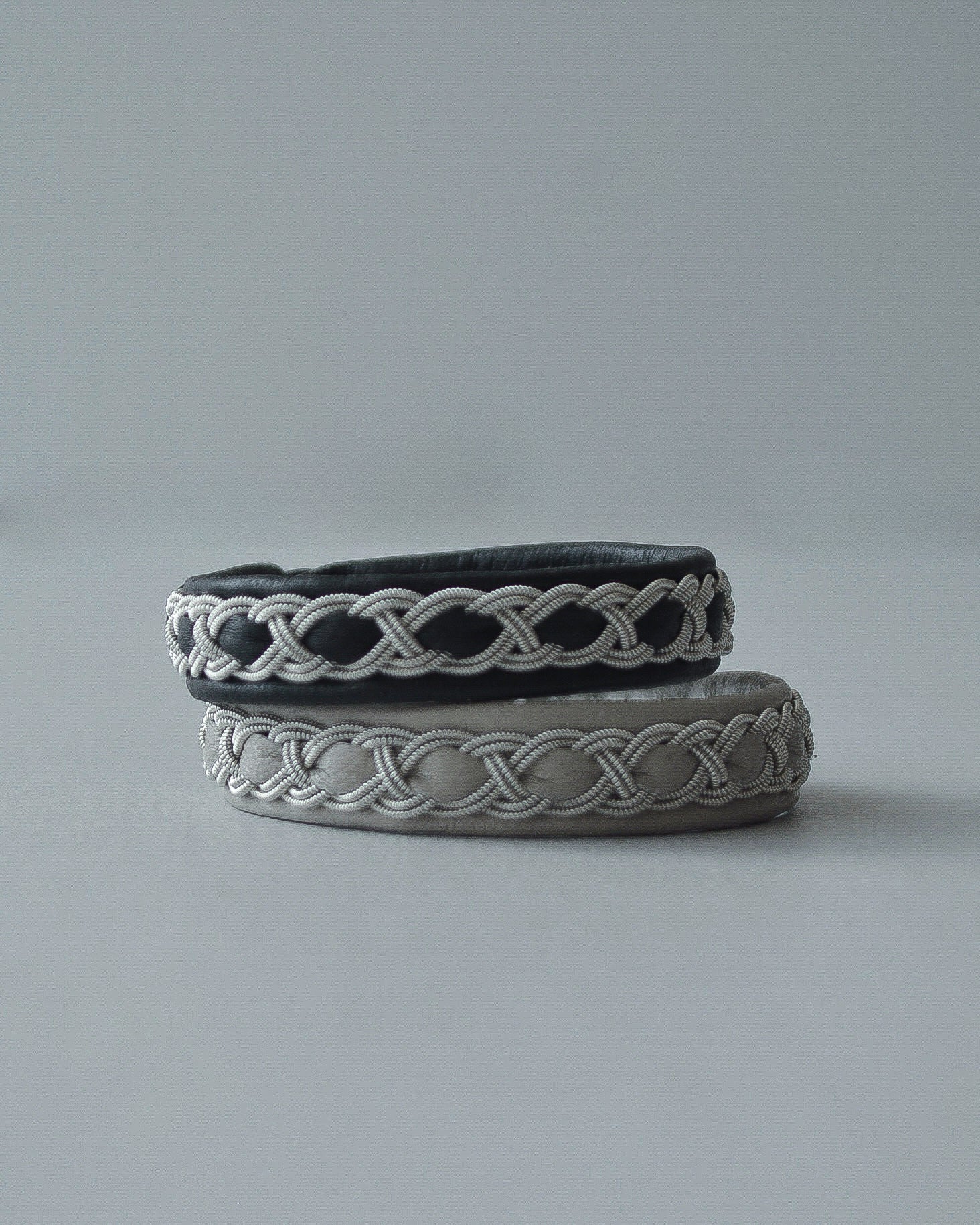 AINOA|ワイドブレスレット|ブラック|トナカイレザー|革製品